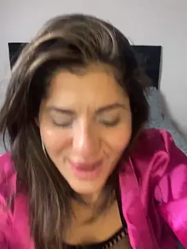 AlejandritaMilano online show from 14, 6, 2026