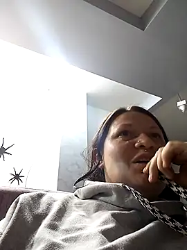 kattia bk online show from 5, 10, 2025