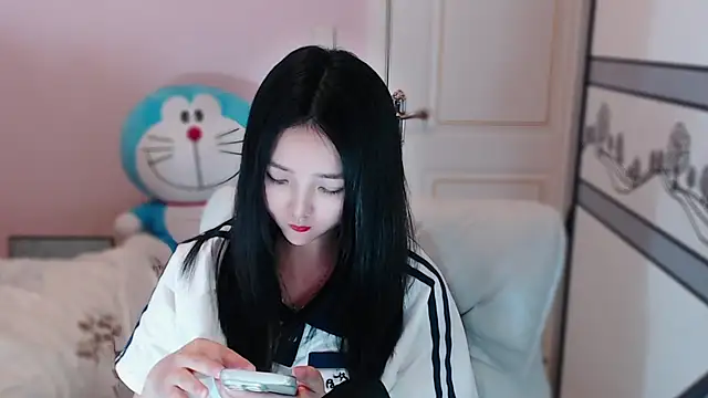 xiao-xiao-D online show from 1, 3, 2025
