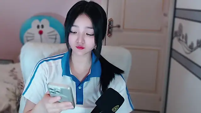 xiao-xiao-D online show from 11, 3, 2025