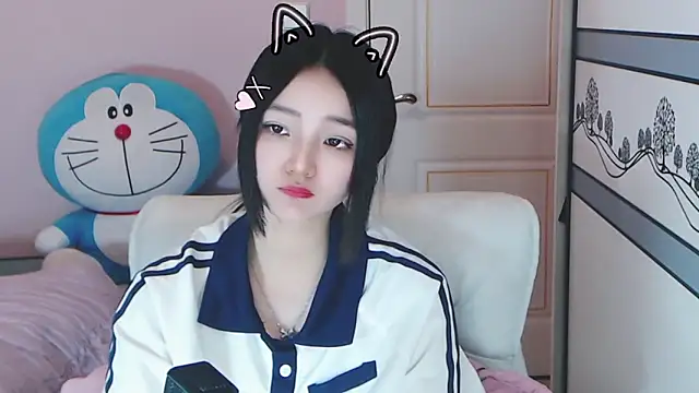 xiao-xiao-D online show from 24, 2, 2025