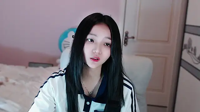 xiao-xiao-D online show from 2, 3, 2025