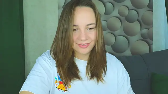 Snapshot of Cute_smile_sharon chatting on 20, 9, 2025 Cute smile sharon online show from 20, 9, 2025