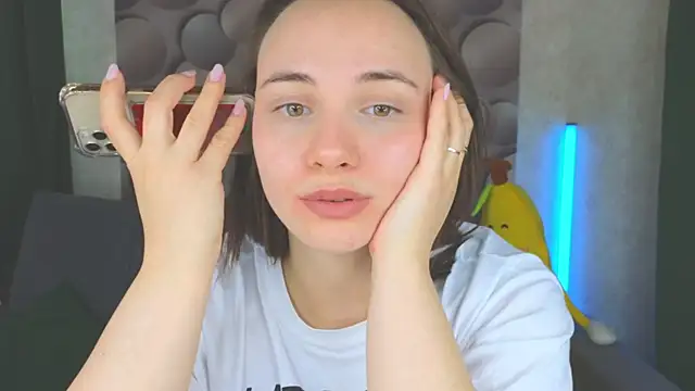 Snapshot of Cute_smile_sharon chatting on 27, 2, 2025 Cute smile sharon online show from 27, 2, 2025