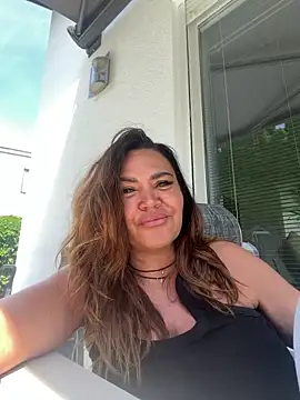 Snapshot of Aileen_Stone chatting on 2, 6, 2026 Aileen Stone online show from 2, 6, 2026