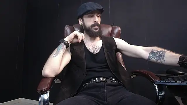 Snapshot of AxelColton chatting on 12, 2, 2025 AxelColton online show from 12, 2, 2025
