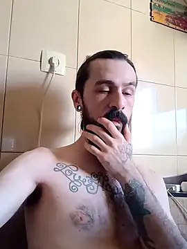 Snapshot of AxelColton chatting on 21, 3, 2025 AxelColton online show from 21, 3, 2025