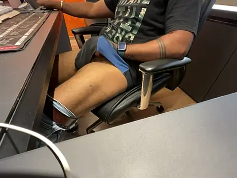 Nil Talreja online show from 2, 4, 2026