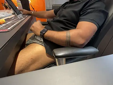 Nil Talreja online show from 12, 11, 2025