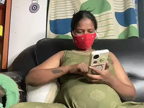 Snapshot of Tamil_Sanjana_ chatting on 3, 6, 2026 Tamil Sanjana online show from 3, 6, 2026