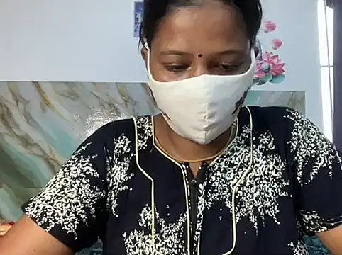 Snapshot of Tamil_Sanjana_ chatting on 13, 5, 2026 Tamil Sanjana online show from 13, 5, 2026