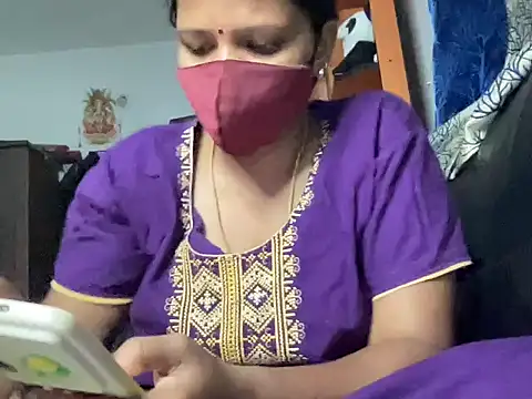 Snapshot of Tamil_Sanjana_ chatting on 20, 4, 2026 Tamil Sanjana online show from 20, 4, 2026