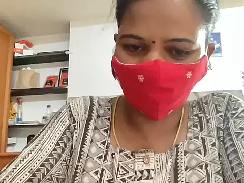 Snapshot of Tamil_Sanjana_ chatting on 11, 4, 2026 Tamil Sanjana online show from 11, 4, 2026
