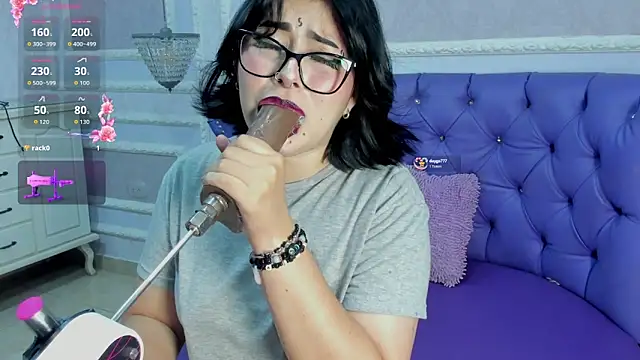 Lily Martinez online show from 7, 3, 2026