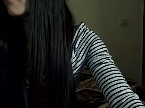 MISS-ROMANTIC online show from 2, 1, 2025