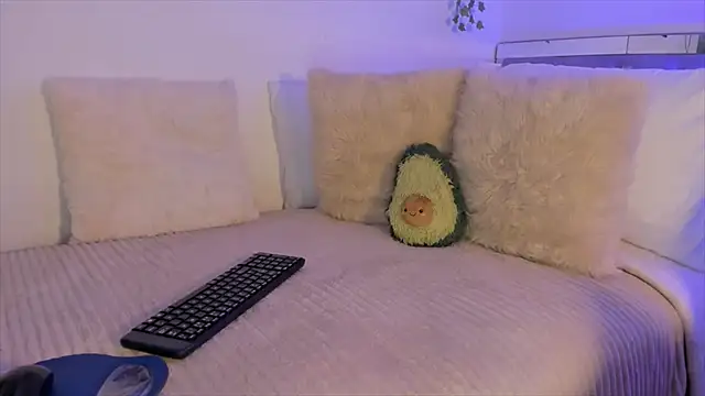 Alissonroses online show from 19, 3, 2025