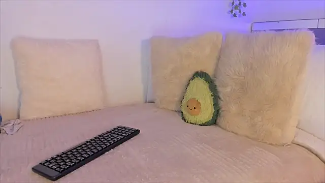 Alissonroses online show from 7, 3, 2025