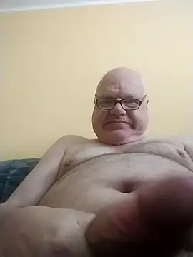 Snapshot of jk6t chatting on 8, 7, 2026 jk6t online show from 8, 7, 2026