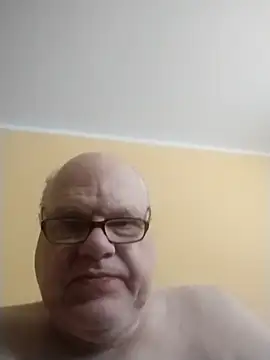 Snapshot of jk6t chatting on 11, 5, 2026 jk6t online show from 11, 5, 2026