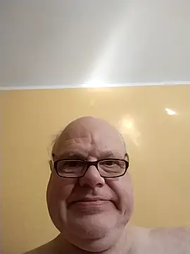 Snapshot of jk6t chatting on 11, 5, 2026 jk6t online show from 11, 5, 2026