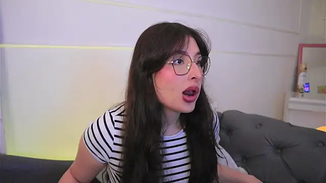 Daisha Riley online show from 13, 2, 2026