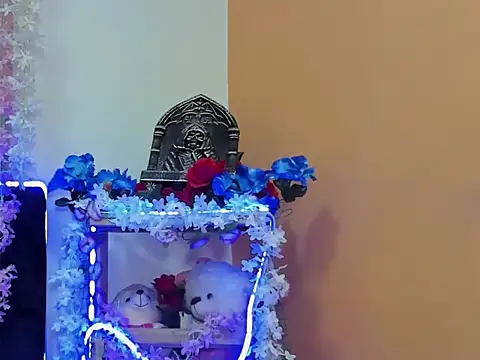 Snapshot of CintiaWalker chatting on 8, 11, 2025 CintiaWalker online show from 8, 11, 2025