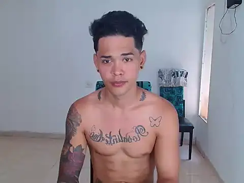 Snapshot of Andres_Santos777 chatting on 10, 4, 2026 Andres Santos777 online show from 10, 4, 2026