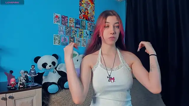 Snapshot of _Mindy_ chatting on 16, 10, 2025 Mindy online show from 16, 10, 2025