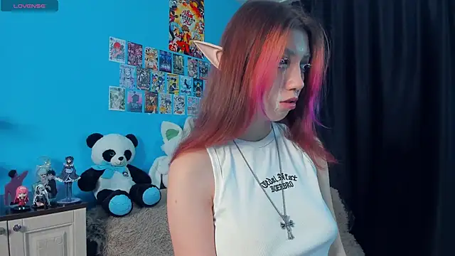 Snapshot of _Mindy_ chatting on 21, 10, 2025 Mindy online show from 21, 10, 2025