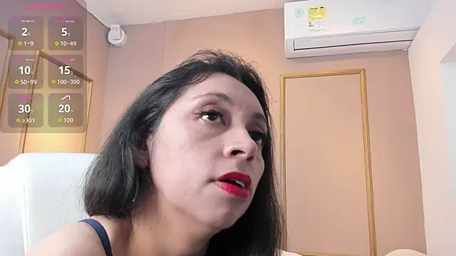 Snapshot of PerlaPreciosa chatting on 17, 10, 2025 PerlaPreciosa online show from 17, 10, 2025