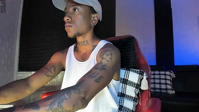 JhonyMiller  online show from 13, 2, 2026