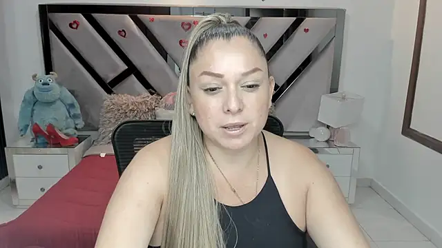 natalia5560 online show from 1, 11, 2025