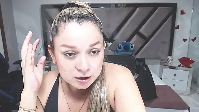 natalia5560 online show from 17, 2, 2025