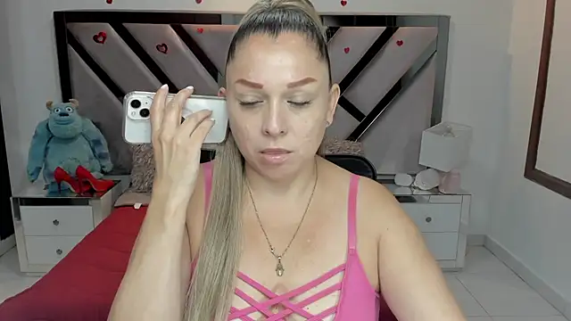 natalia5560 online show from 23, 10, 2025