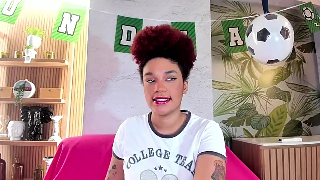 loladupont online show from 15, 6, 2026