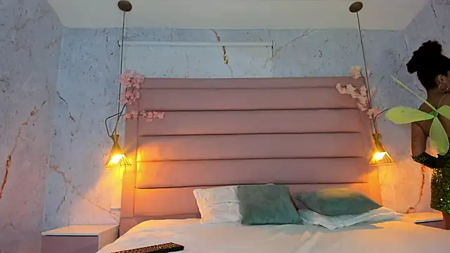 loladupont online show from 12, 10, 2025