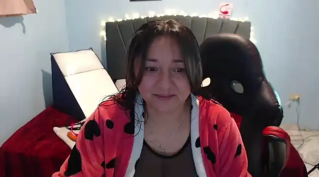 AngelRouss online show from 12, 2, 2025