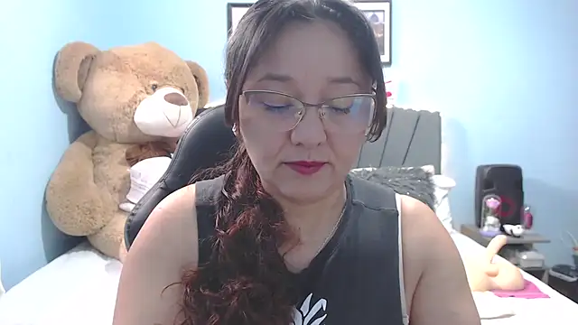 AngelRouss online show from 6, 3, 2026