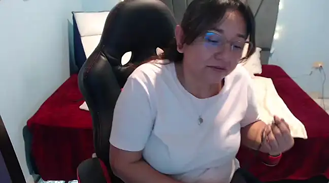 AngelRouss online show from 21, 2, 2025