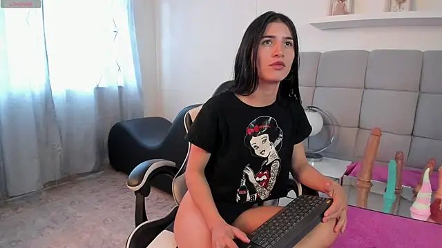 Chlooe Zoe online show from 1, 12, 2025