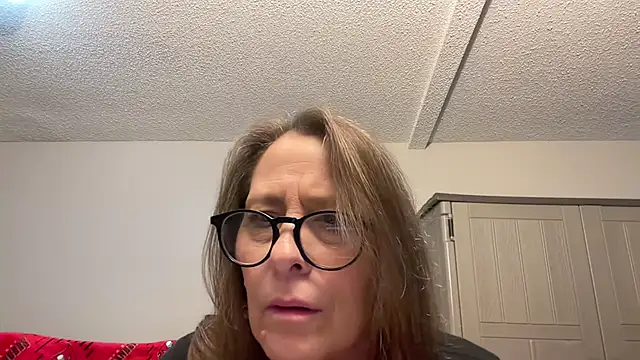 Snapshot of Keywest_Kate chatting on 1, 1, 2025 Keywest Kate online show from 1, 1, 2025