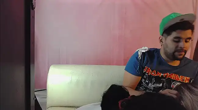 kattyandericc online show from 21, 2, 2025