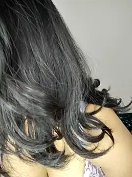 Riya Stream01 online show from 22, 2, 2025