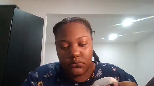 Kbaby337 online show from 16, 12, 2025