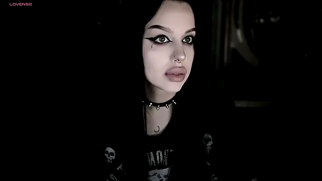 Snapshot of alexx_succubus chatting on 12, 3, 2025 alexx succubus online show from 12, 3, 2025