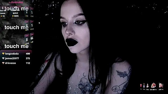 Snapshot of alexx_succubus chatting on 5, 3, 2025 alexx succubus online show from 5, 3, 2025