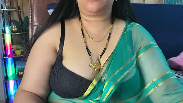 FlatVincy4 online show from 3, 4, 2026