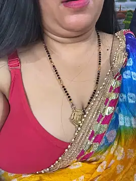 FlatVincy4 online show from 8, 11, 2025