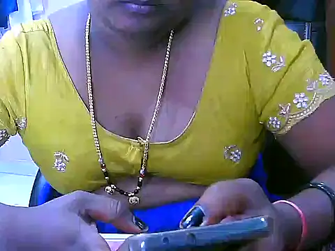 Snapshot of telugu_indhu_0001 chatting on 24, 7, 2026 telugu indhu 0001 online show from 24, 7, 2026
