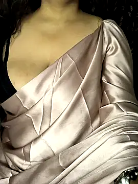 hot menka online show from 3, 1, 2025
